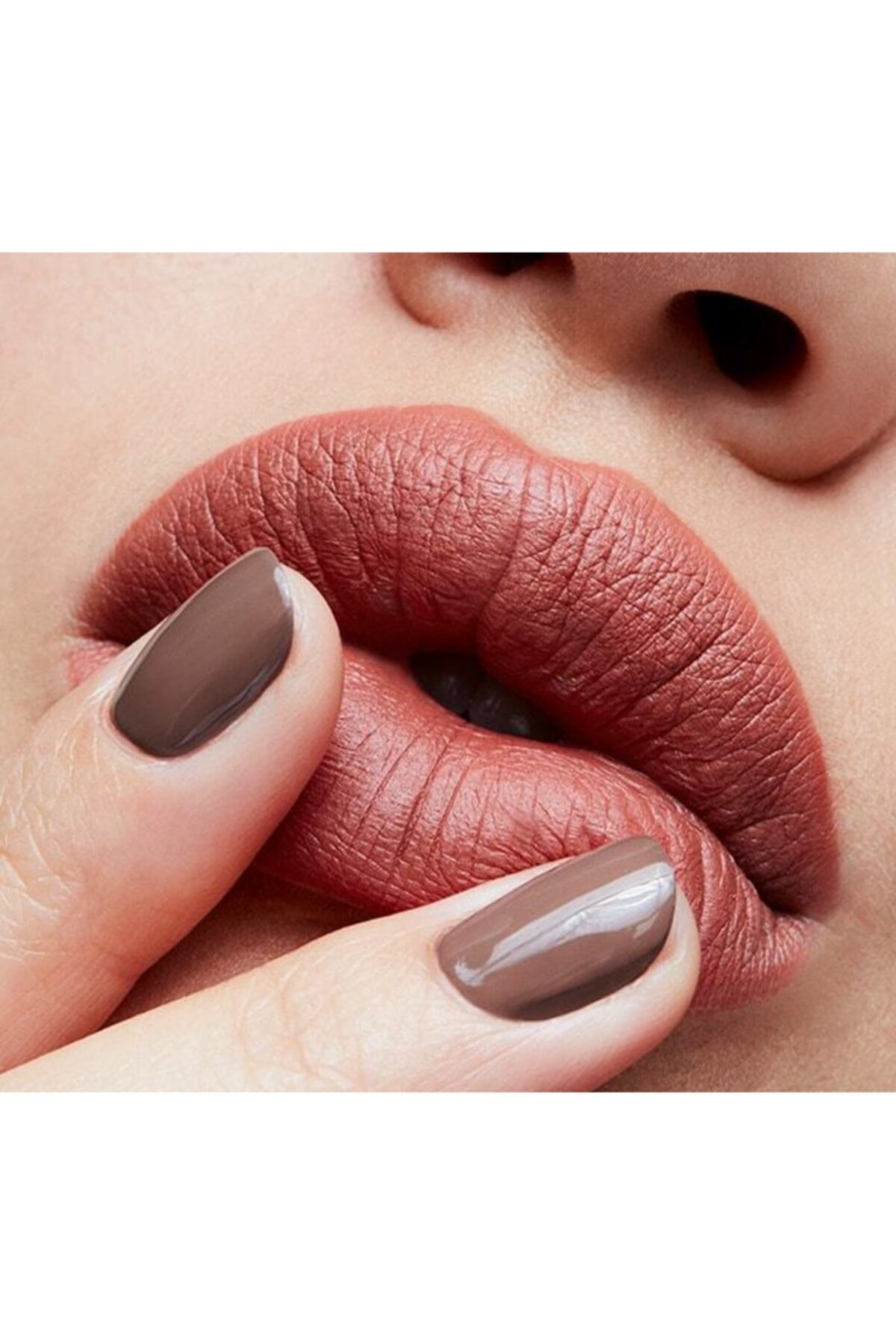 رژلب مات مک مدل Taupe